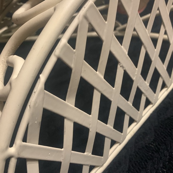 Vintage Shabby Chic Tole Ware Rose Metal Shelf Chippy Texture 13.5 x 16.5 inches - Picture 4 of 8